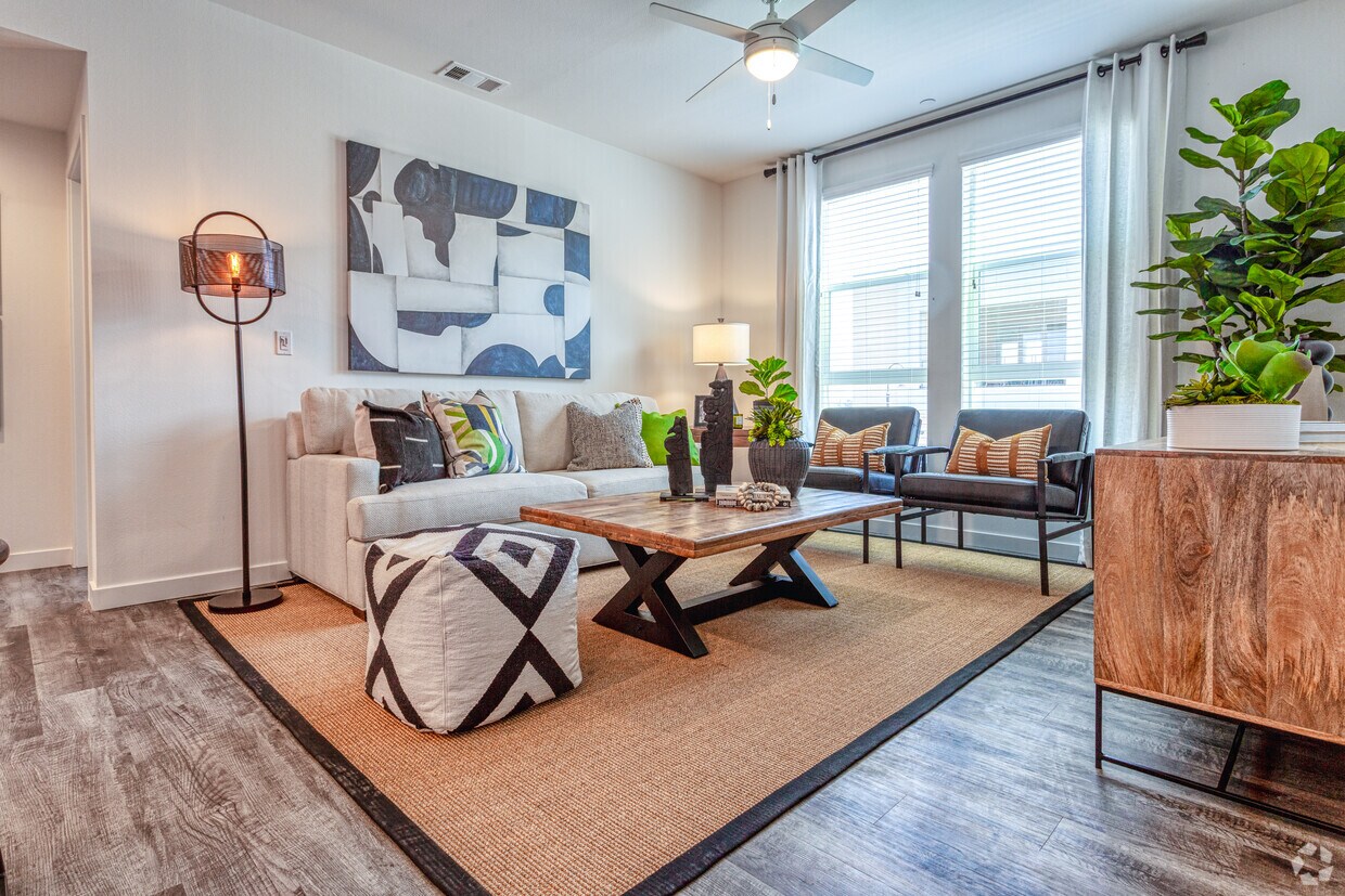 Evolve South Bay Apartments Carson, CA