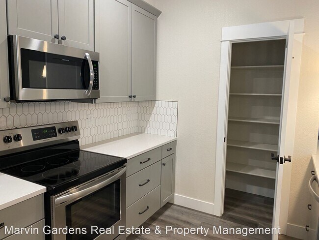 Building Photo - 3 br, 2 bath House - 2945 Urban Place
