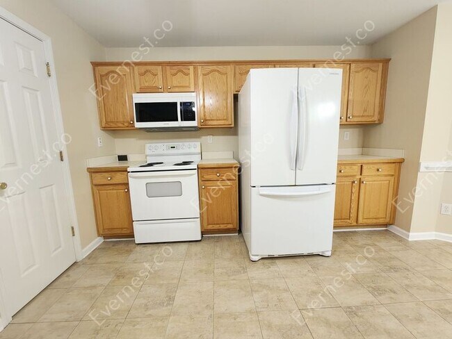 Building Photo - 245 Wisteria Blvd