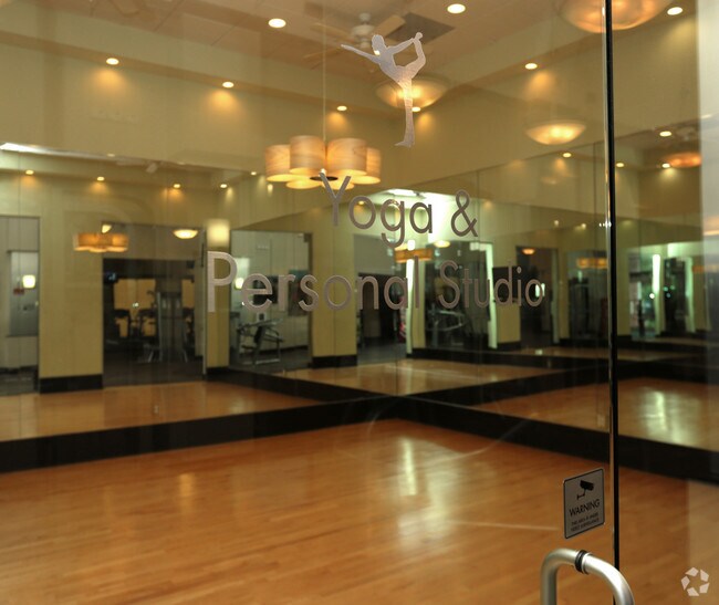 Lanesborough Apartments Rentals Houston, TX