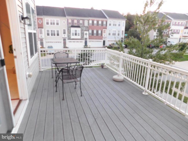 Foto del edificio - 2629 River Basin Ln