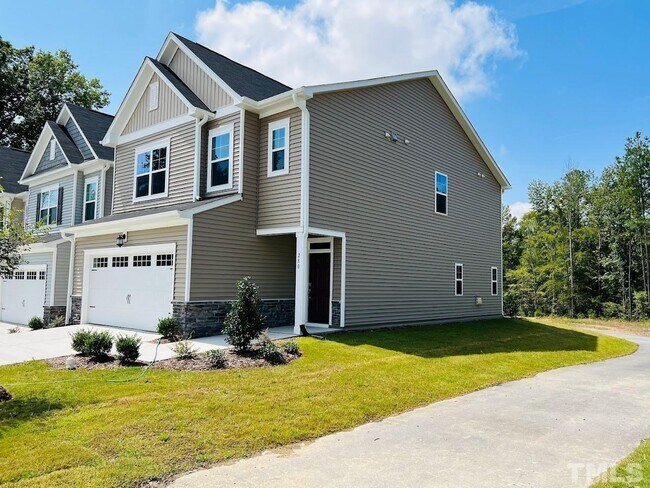 Foto del edificio - End Unit Townhome for Rent 3 bedroom Double Garage