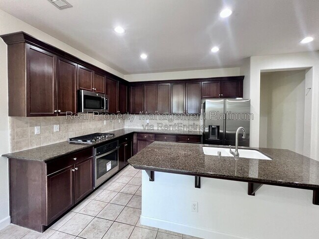 Foto del edificio - 1697 N Connery Ln