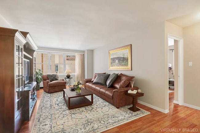 Foto del edificio - 126 E 35th St