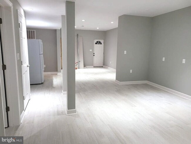 Building Photo - 42068 Basalt Dr