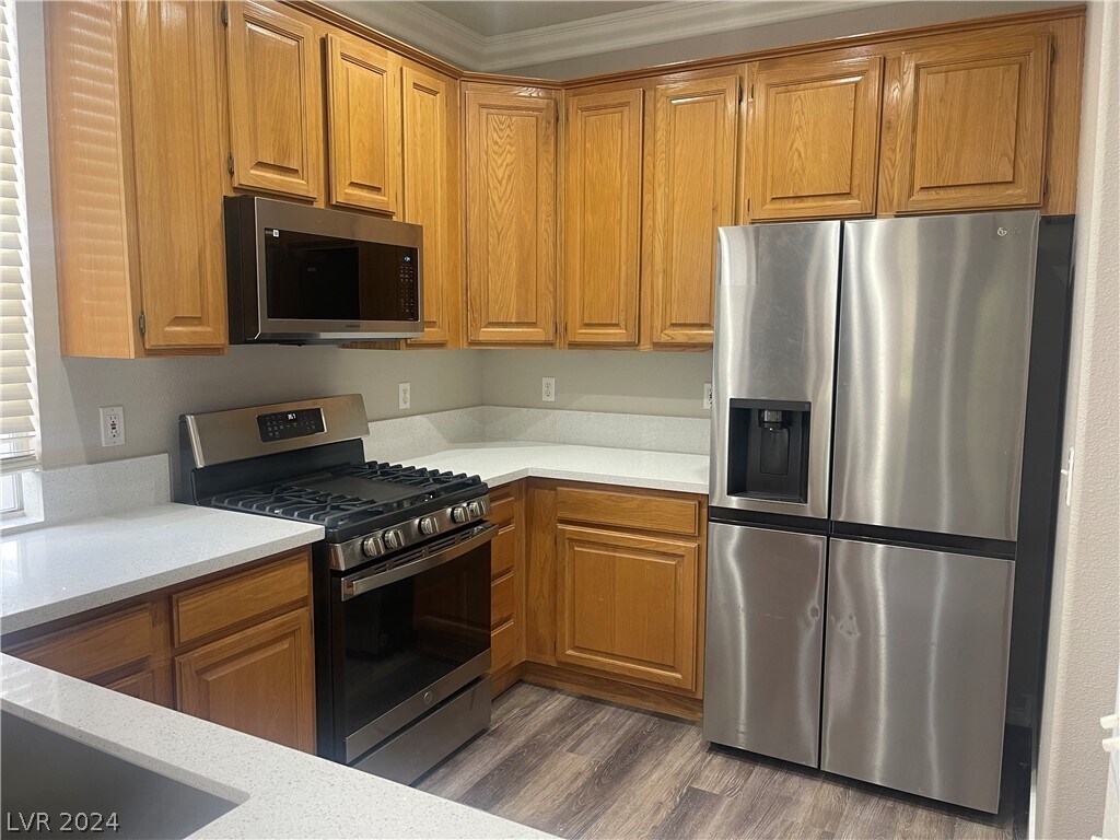 Foto principal - 718 Canfield Point Ave