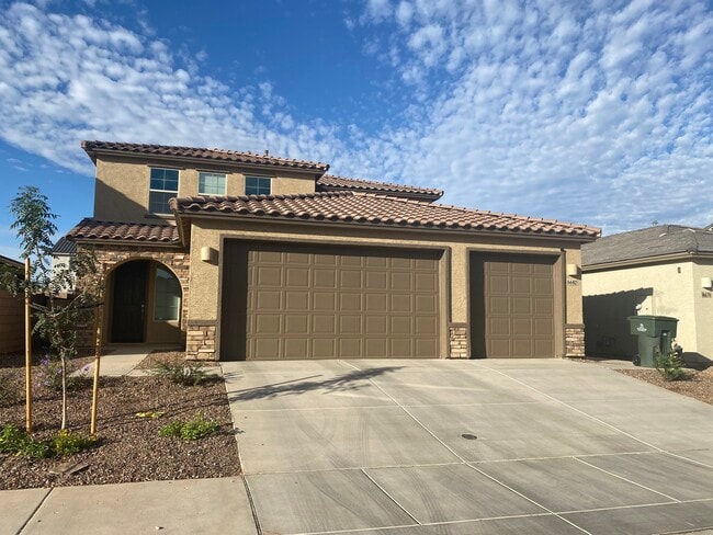 Foto del edificio - 6682 E Via Olmeda