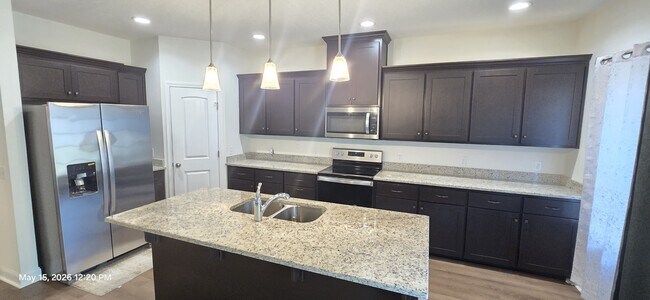 Foto del edificio - 1301 Grayson Ave