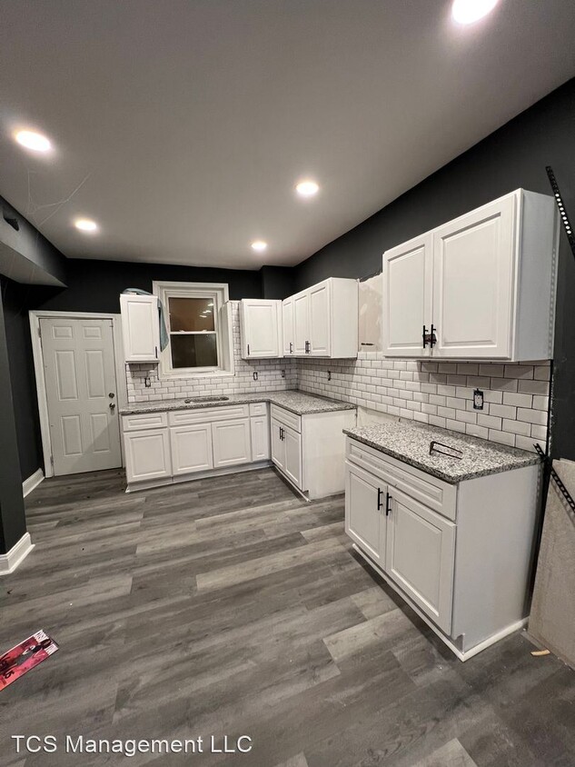 Primary Photo - 5 br, 2 bath House - 45 W Rockland Ave