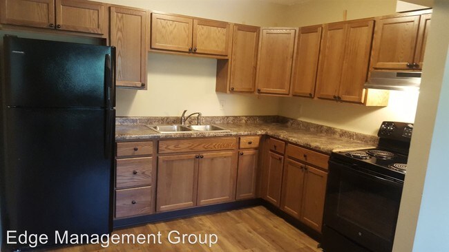 Foto del edificio - 1637 Carriage Hill Dr