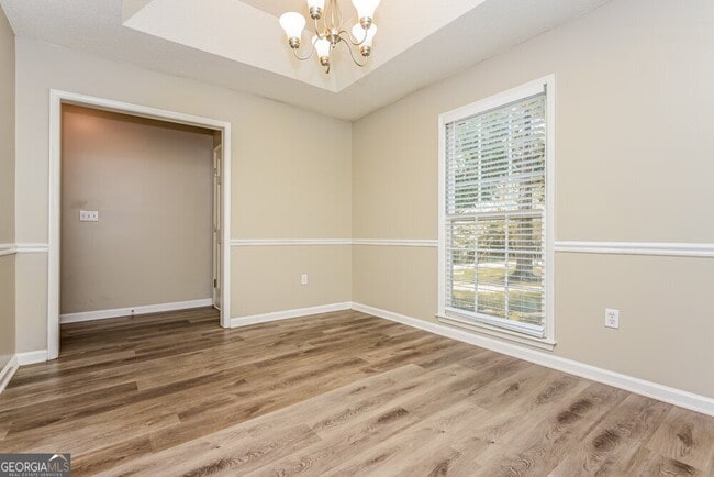 Building Photo - 125 Vesta Ct