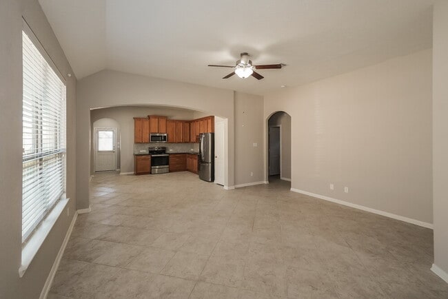 Building Photo - 20762 Rainmead Dr