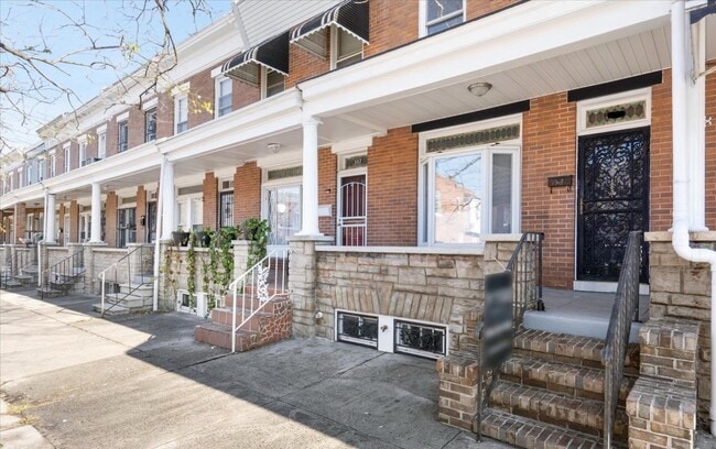 Foto del edificio - 905 N Linwood Ave