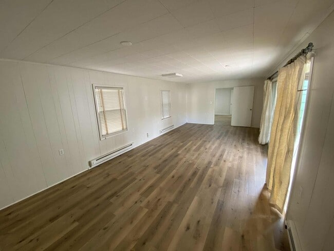 Foto del edificio - 2629 Dodge Ave