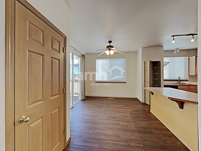 Foto del edificio - 2808 6th St SE