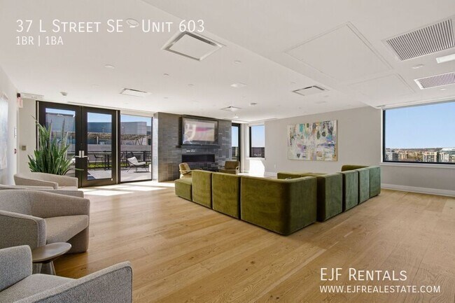 Building Photo - 37 L St SE