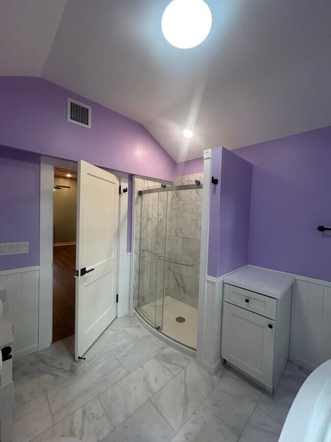 Building Photo - Serene 3BR Ranch with Spacious Yard & Updated Interiors