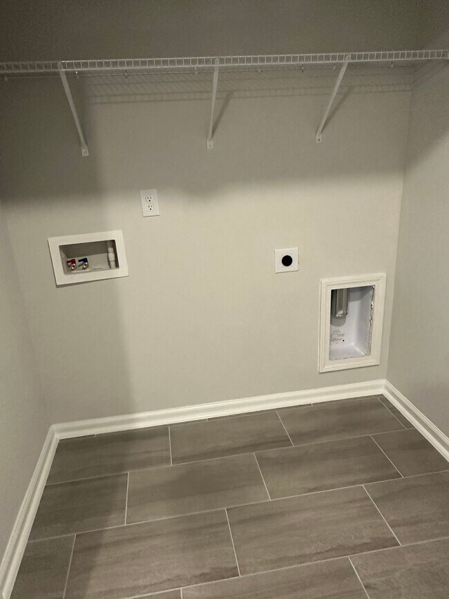 Building Photo - 1104 Crossvine Trl