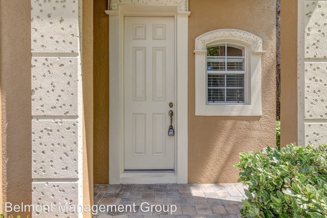 Building Photo - 3 br, 2.5 bath House - 349 Coral Beach Circle