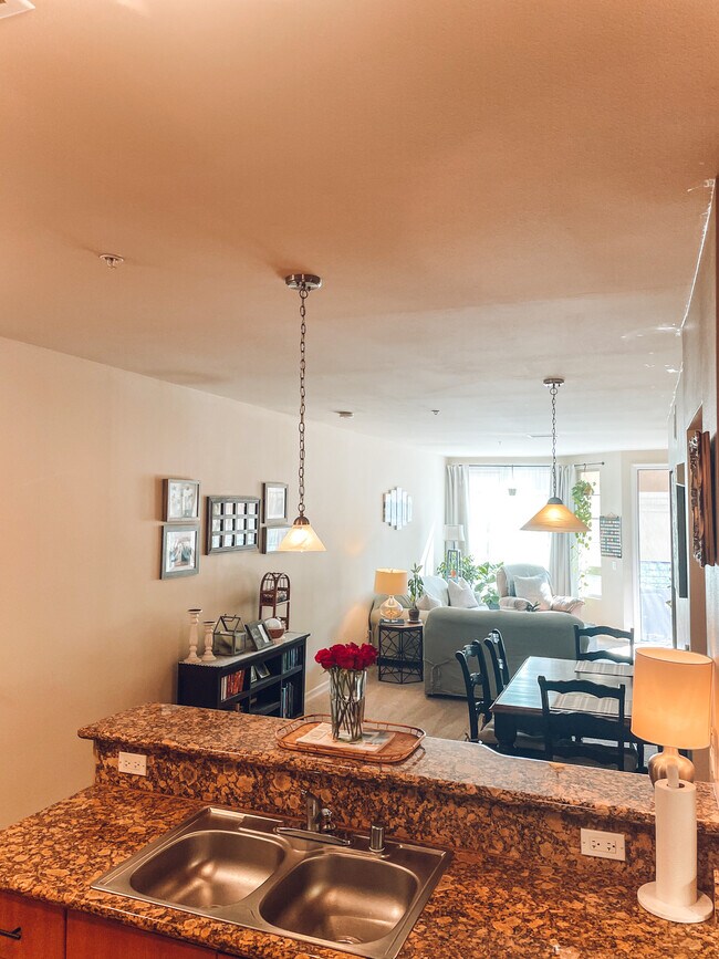 Living/dining. - 1465 C St