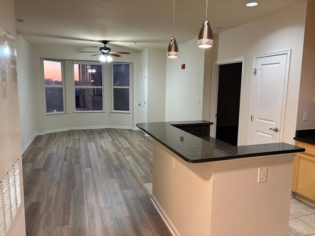 Building Photo - 2665 Prosperity Ave