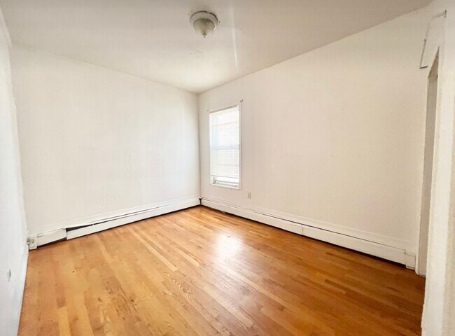 Foto del edificio - 848 Huntington Ave