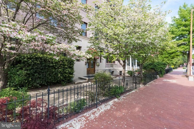 Foto del edificio - 414 Seward Square SE