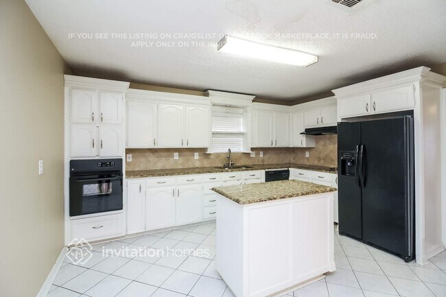 Foto del edificio - 2837 Perrine Pl