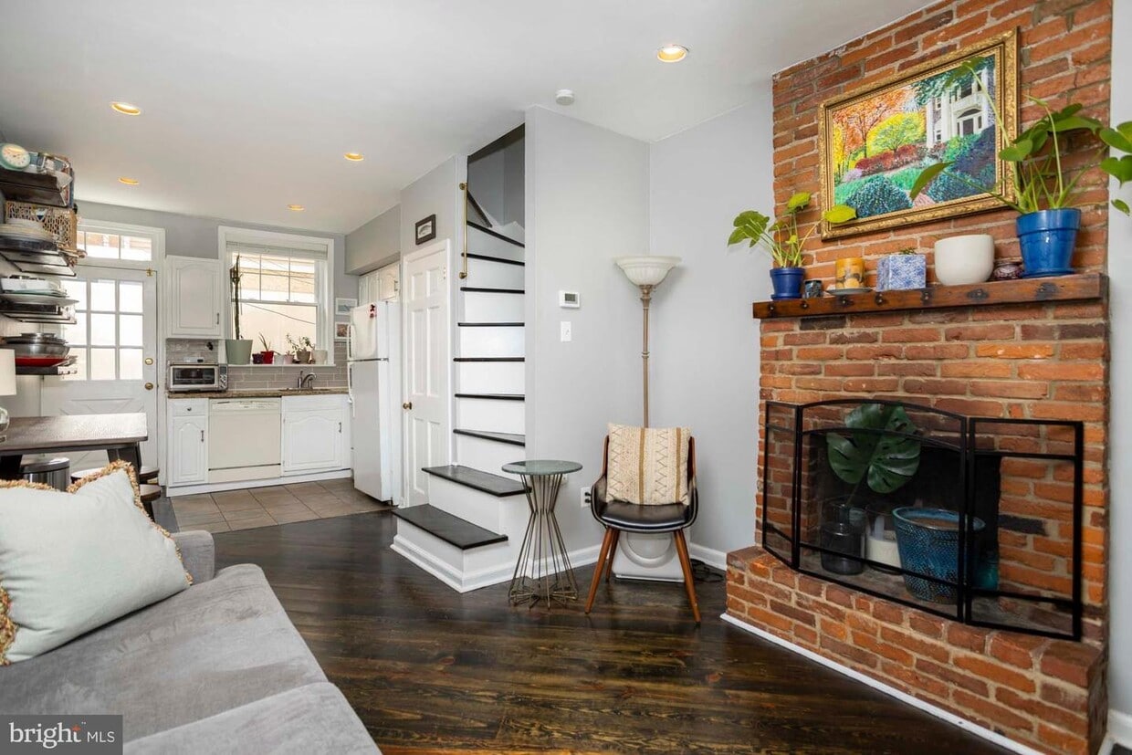 524 Kauffman St, Philadelphia, PA 19147 Townhome Rentals in