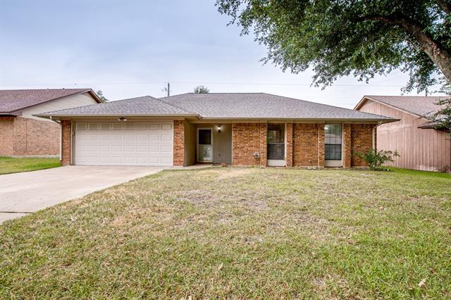 1617 N Bent Tree Trail, Grand Prairie, TX 75052 - House Rental in Grand ...