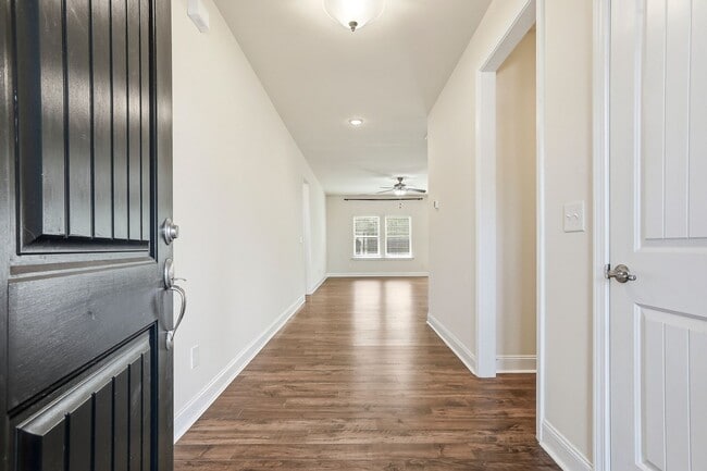 Foto del edificio - 52 Woodwater Cir