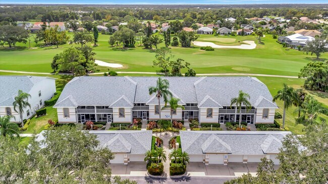 Foto del edificio - Golf Membership Included • 6-12 Months Lease • 2 Bedroom Condo