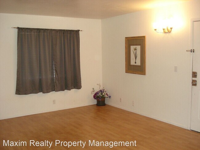 Building Photo - 2 br, 2 bath House - 5171 Pioneer Ave. #203