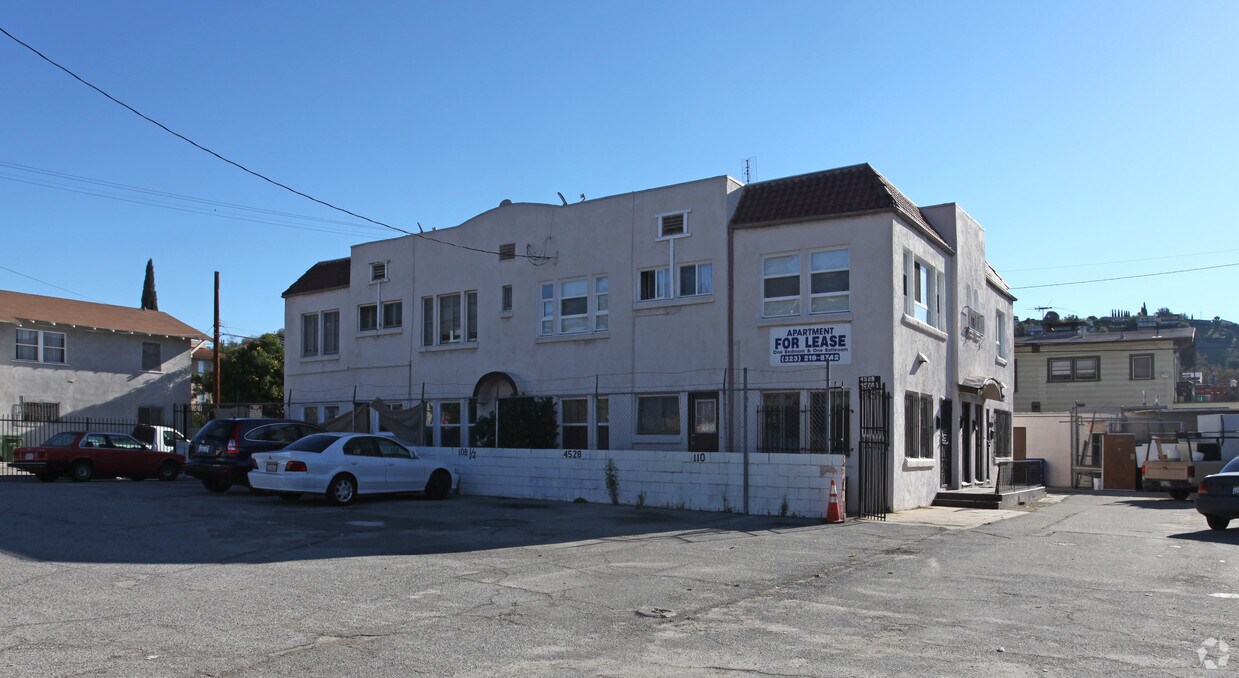 Foto del edificio - 106-112 E Sycamore Park Dr