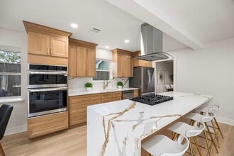 Building Photo - 2830 Triway Ln