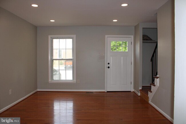 Building Photo - 17 Consett Ct