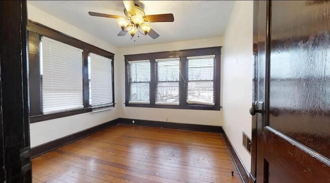 Building Photo - 2023 20th St