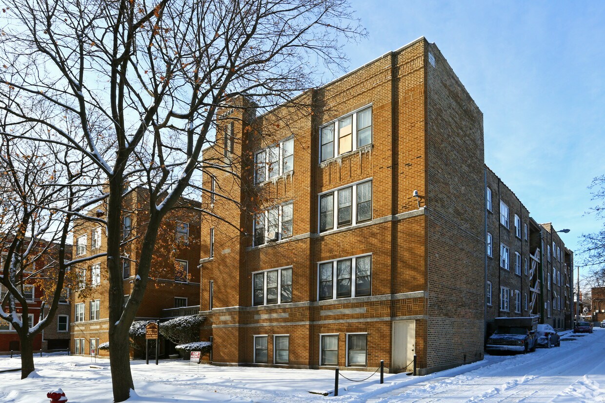 Primary Photo - Hoyne Suites