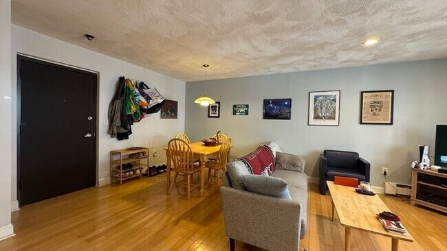 Building Photo - 115 Highland Ave