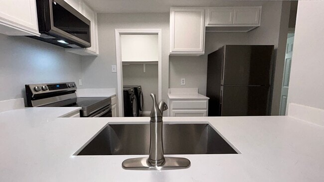Ready for immediate move in! - Ready for immediate move in! House