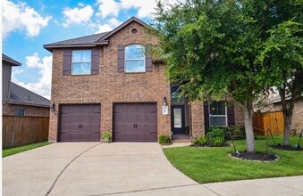 Building Photo - 23214 Verita Ct