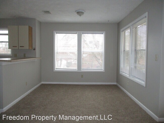 Building Photo - 3 br, 2 bath House - 6771-4 Willowbrook