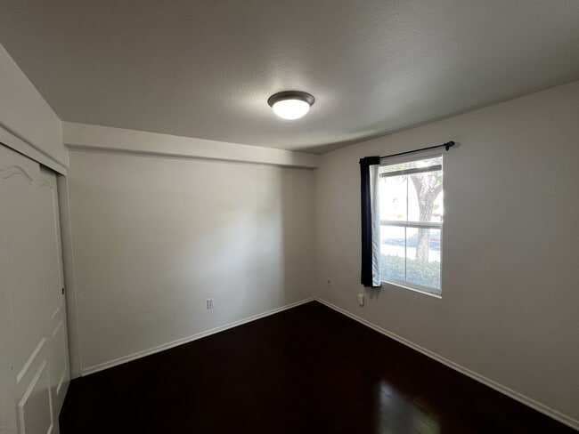 Building Photo - 1563 Hackberry Pl