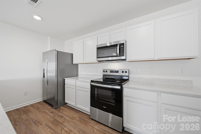 Building Photo - 1921 Tranquility Cir