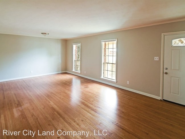 Building Photo - 3 br, 2 bath House - 4595 Leona Ave