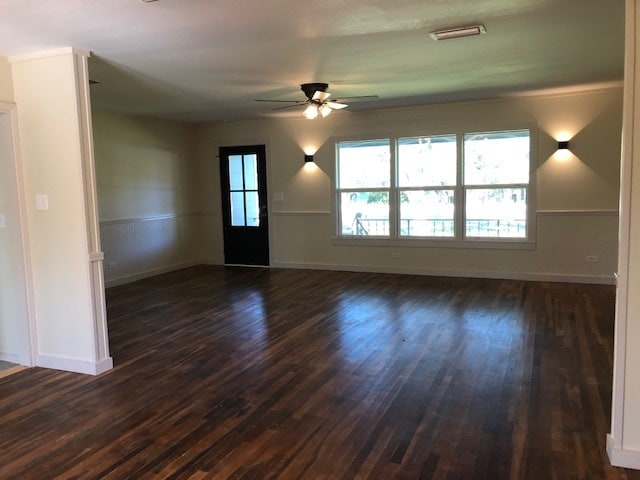 Building Photo - 1128 US-77