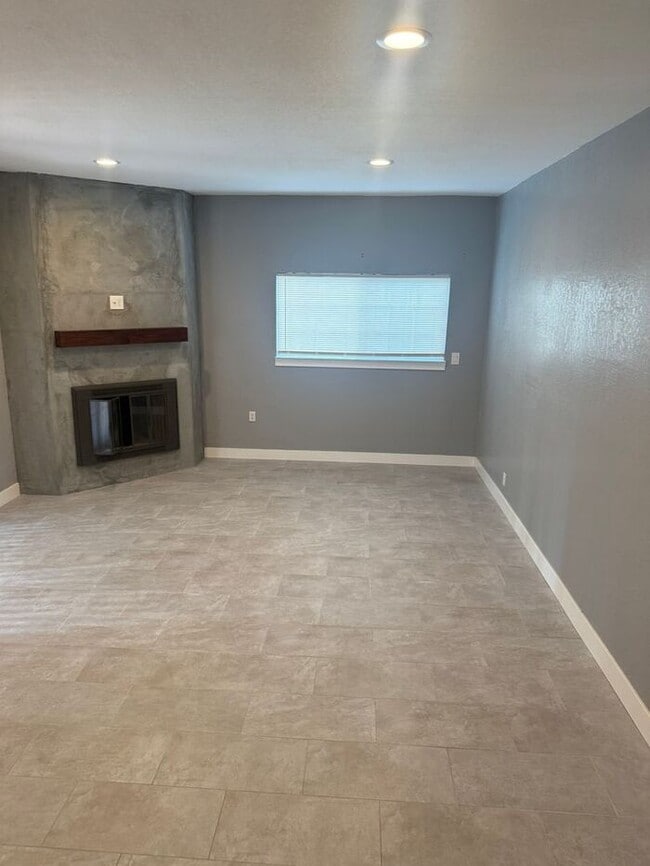Foto del edificio - Charming 3 bedroom 2 bath home
