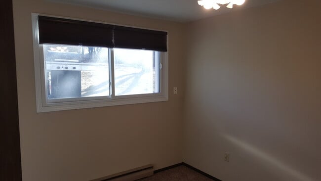 Bedroom #2 - 1825 Castle St
