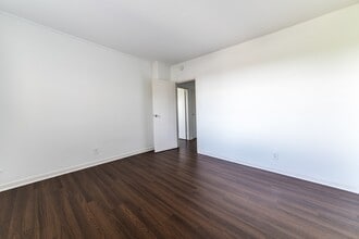 Interior Photo - Parc Frontenac