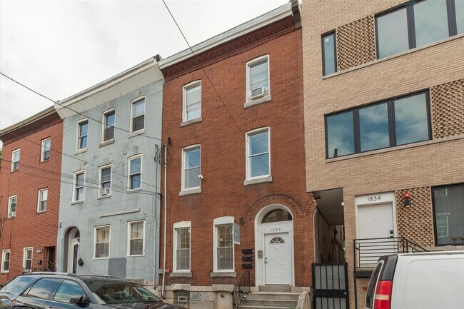 Foto del edificio - 3 br, 1 bath Duplex - 1832 N 18th St Unit B